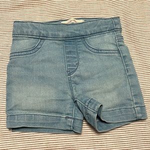 Levi’s Pull on Shorts